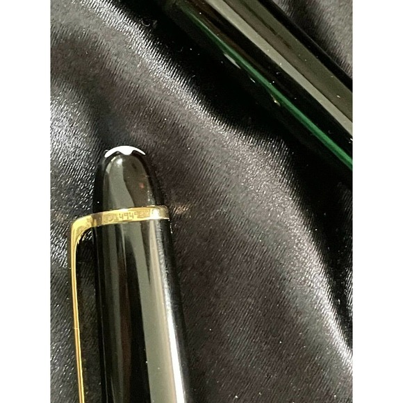 MONT BLANC Meisterstück 14K 4810 New In Box Montblanc Fountain Pen Fancy Pen - Picture 7 of 12